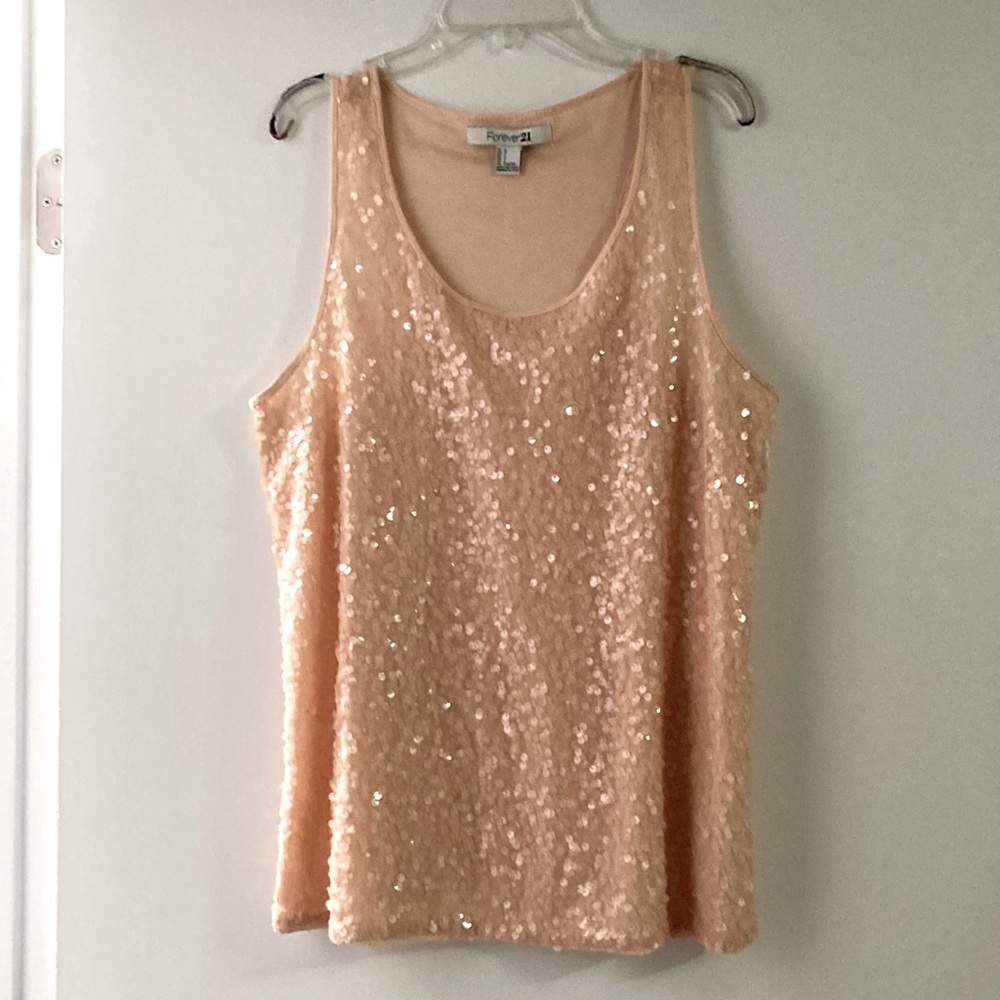 🔴Forever 21 Sequin Peach Tank Top Size L